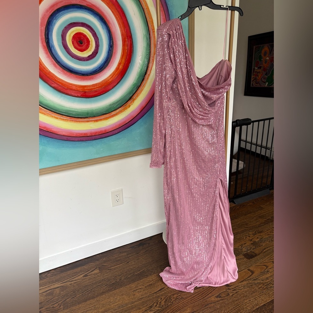 Elegant One-Shoulder Sequin Dress in Pink Size XL NWOT